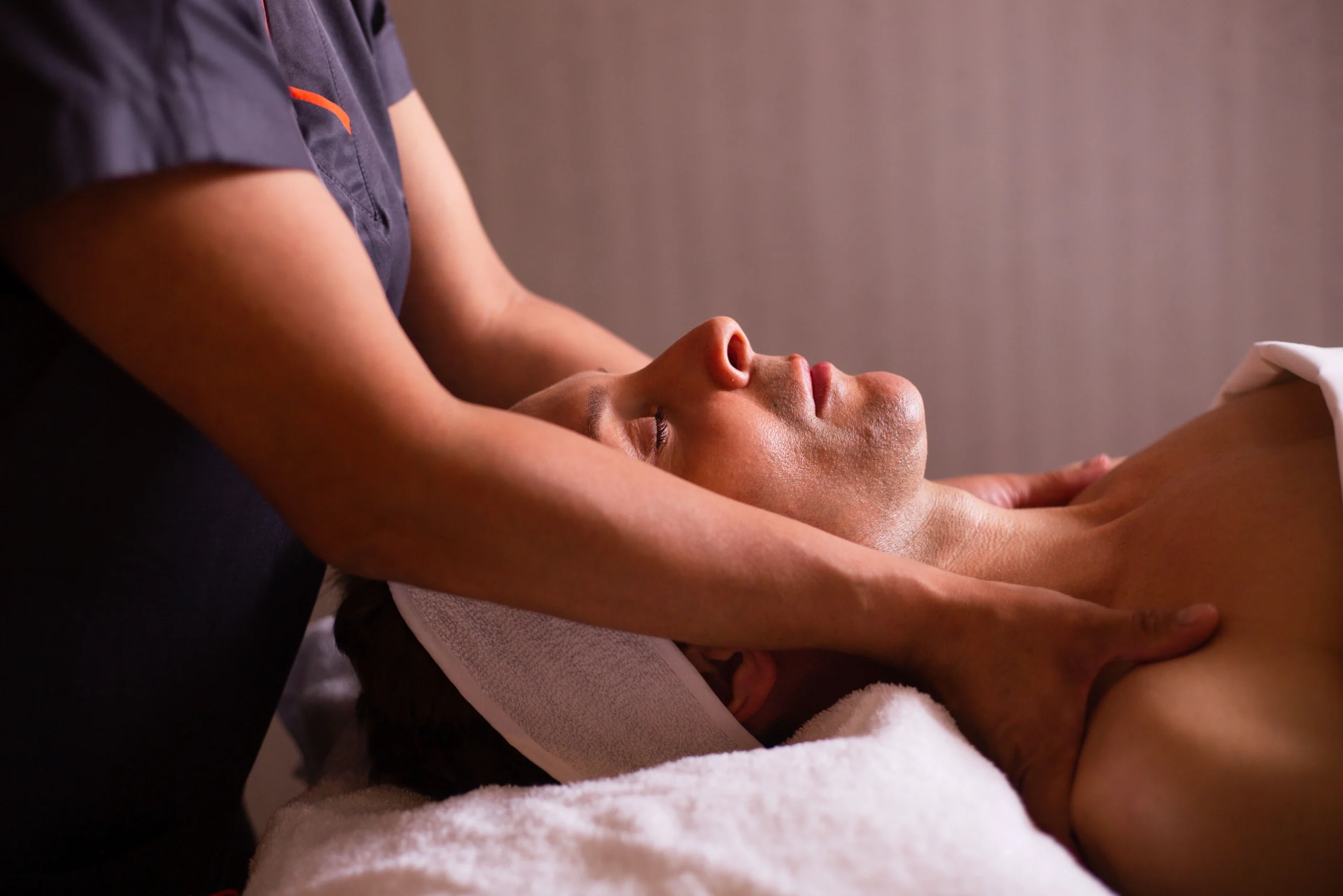 Masajes terapéuticos y relajantes